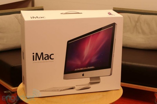 Collegare due monitor esterni al nuovo iMac da 27”? Engadged lo ha fatto