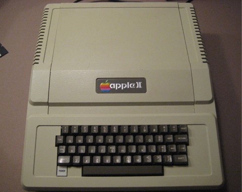 Un Apple II funzionante venduto su eBay