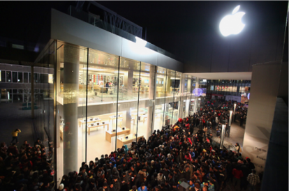 Vendite stratosferiche per gli Apple Stores grazie all’iPhone 4S!