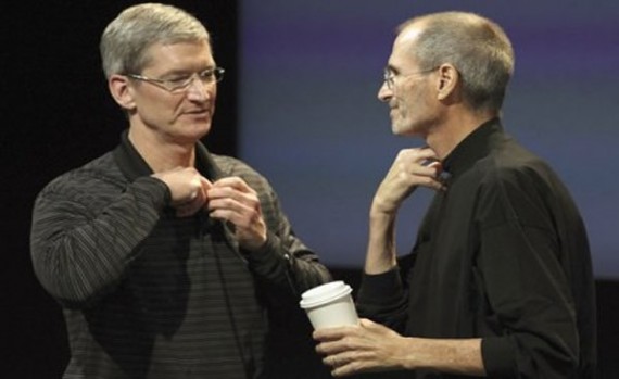 Tim Cook o Steve Jobs? I dipendenti Apple dicono che…