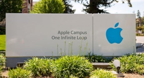 Apple rivoluziona le sfere dirigenziali: Scott Forstall e John Browett lasciano la società