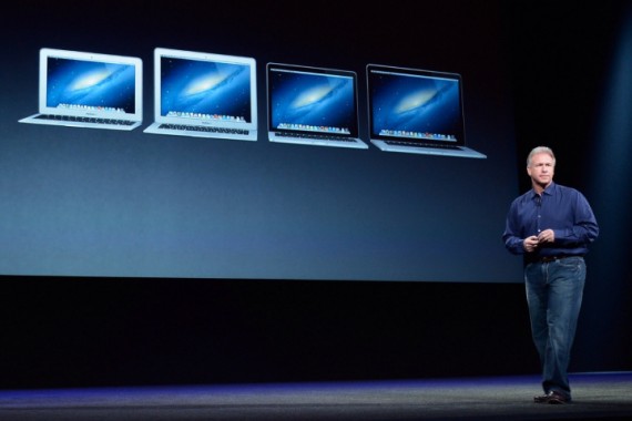 Phil Schiller parla dei nuovi Mac: “Ecco perchè abbiamo tolto il lettore ottico”