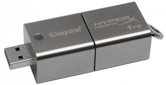 Kingston presenta il Flash Drive DataTraveler HyperX Predator 3.0