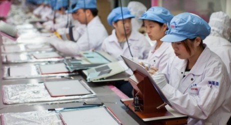 Cina: migliorano le condizioni di lavoro negli stabilimenti dove si producono i Mac