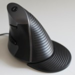 ADJ Shark Mouse MO618: il mouse verticale super ergonomico – La recensione di SlideToMac