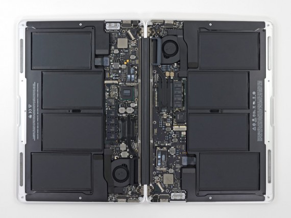iFixit smonta il nuovo MacBook Air da 13 pollici