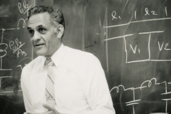 Addio a Amar Bose, fondatore dell’azienda che ha fatto la storia degli impianti audio