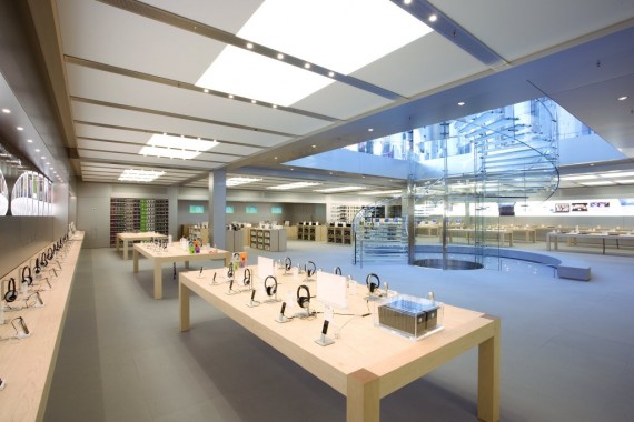 Apple è alla ricerca di un capo per i suoi store