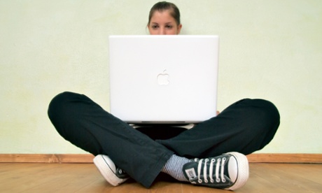 Apple, Google, Yahoo e Microsoft possono leggere le nostre e-mail