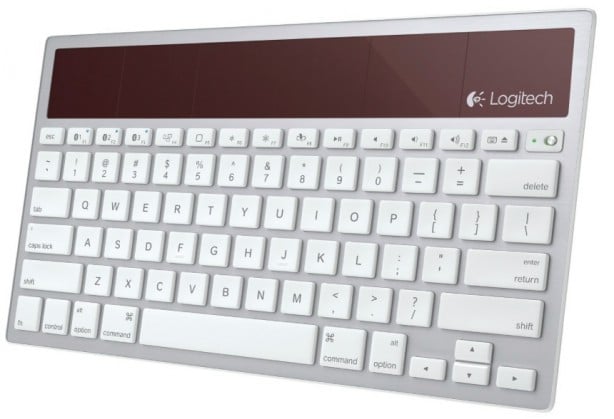 Tastiera Logitech Solar K760 in offerta su Amazon