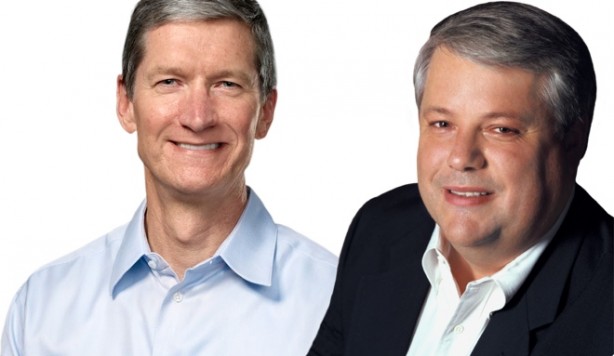 Tim Cook parla al termine della conferenza finanziaria Q2