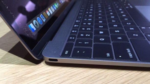 USB-C: tra limitazioni e possibilità del nuovo connettore del MacBook