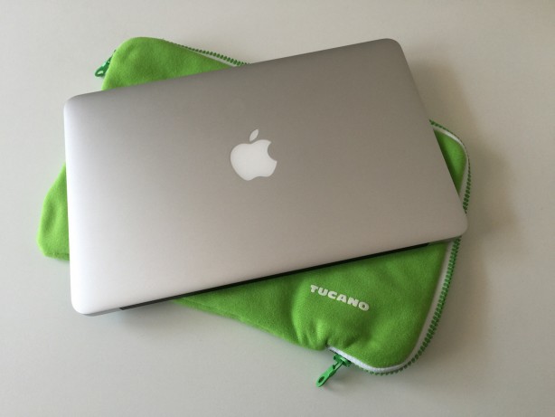 Proteggiamo il nostro MacBook con Vesto by Tucano – Recensione SlideToMac