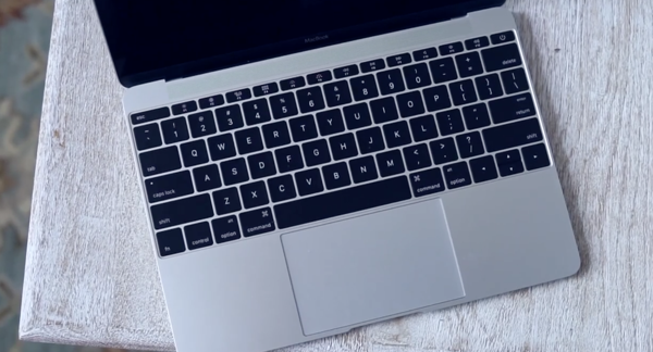 Primo video confronto tra il nuovo MacBook da 12 pollici e un MacBook Air