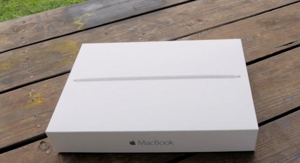 Ecco alcuni video unboxing del nuovo MacBook