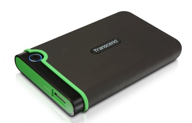 Transcend: hard disk portatile da 1 TB con alloggiamento antiurto ora in offerta