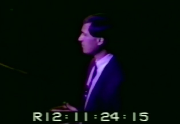 Ecco un video che mostra Steve Jobs svelare il computer NeXT nell’ottobre del 1988