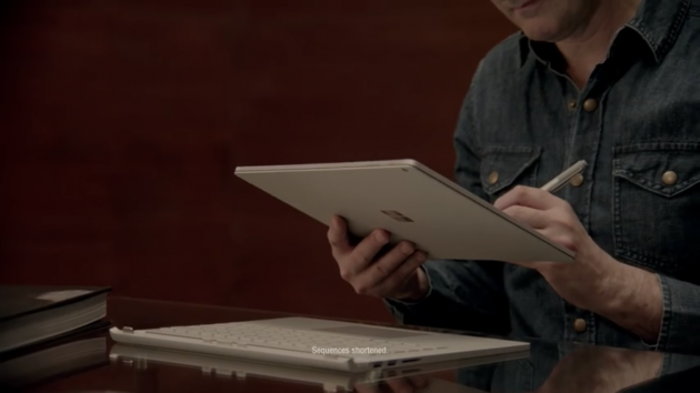 Il nuovo spot di Microsoft si concentra su ciò che un Mac non può fare