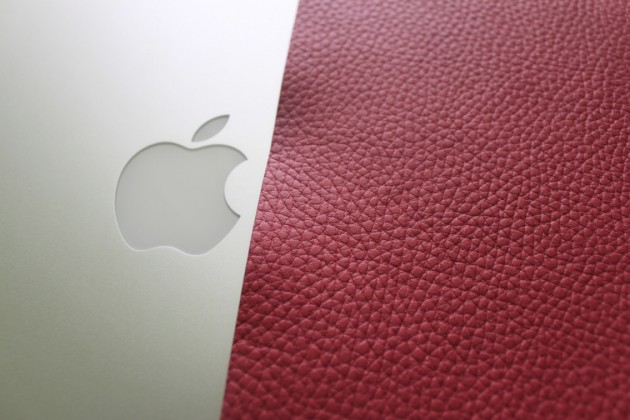 Custodia in pelle per MacBook Pro Retina 13″ by Lucrin – La recensione di SlideToMac