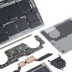 iFixit smonta il nuovo MacBook Pro da 15 pollici con Touch Bar