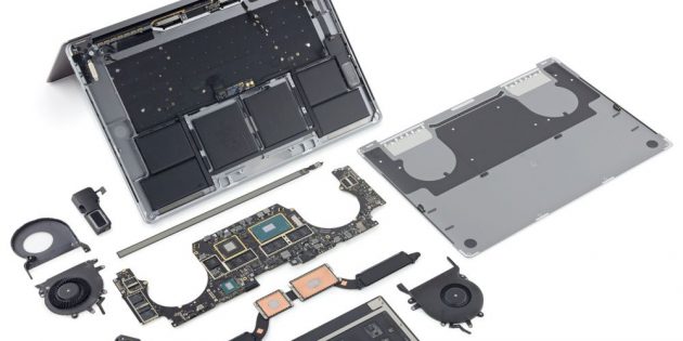 iFixit smonta il nuovo MacBook Pro da 15 pollici con Touch Bar