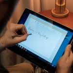 I nuovi Chromebook di Samsung sfidano iPad Pro e Surface Pro – CES 2017