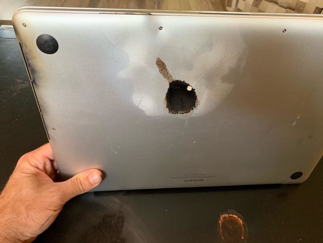 MacBook Pro, ecco i pericoli derivanti dal problema alla batteria