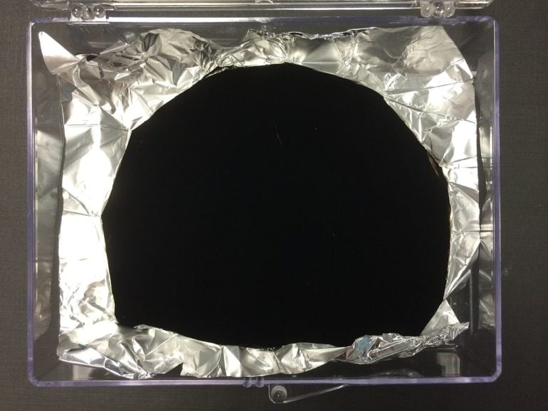 Vantablack_01