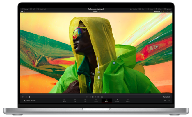 I nuovi MacBook Pro supportano fino a quattro monitor esterni
