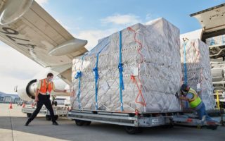 Problemi “meccanici” per UPS, molti Macbook Pro arriveranno in ritardo