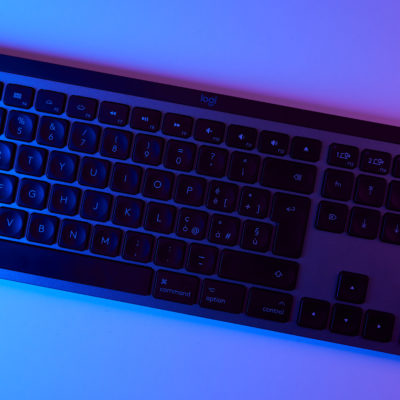 Logitech MX Keys per Mac: la tastiera perfetta e retroilluminata! – RECENSIONE