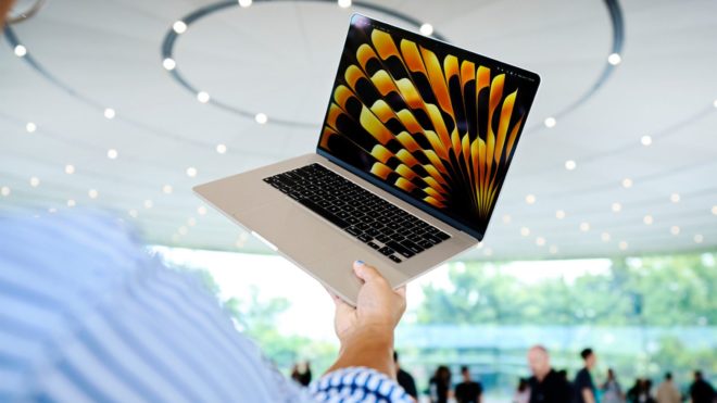 DigiTimes: la richiesta di MacBook Air da 15 pollici è più bassa del previsto
