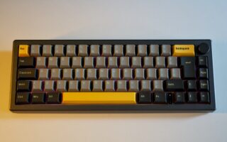 EPOMAKER EK68: digitazione precisa e layout ISO per questa tastiera meccanica – RECENSIONE